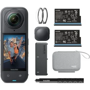 Экшн-камера Insta360 X5 Essentials Bundle, Black